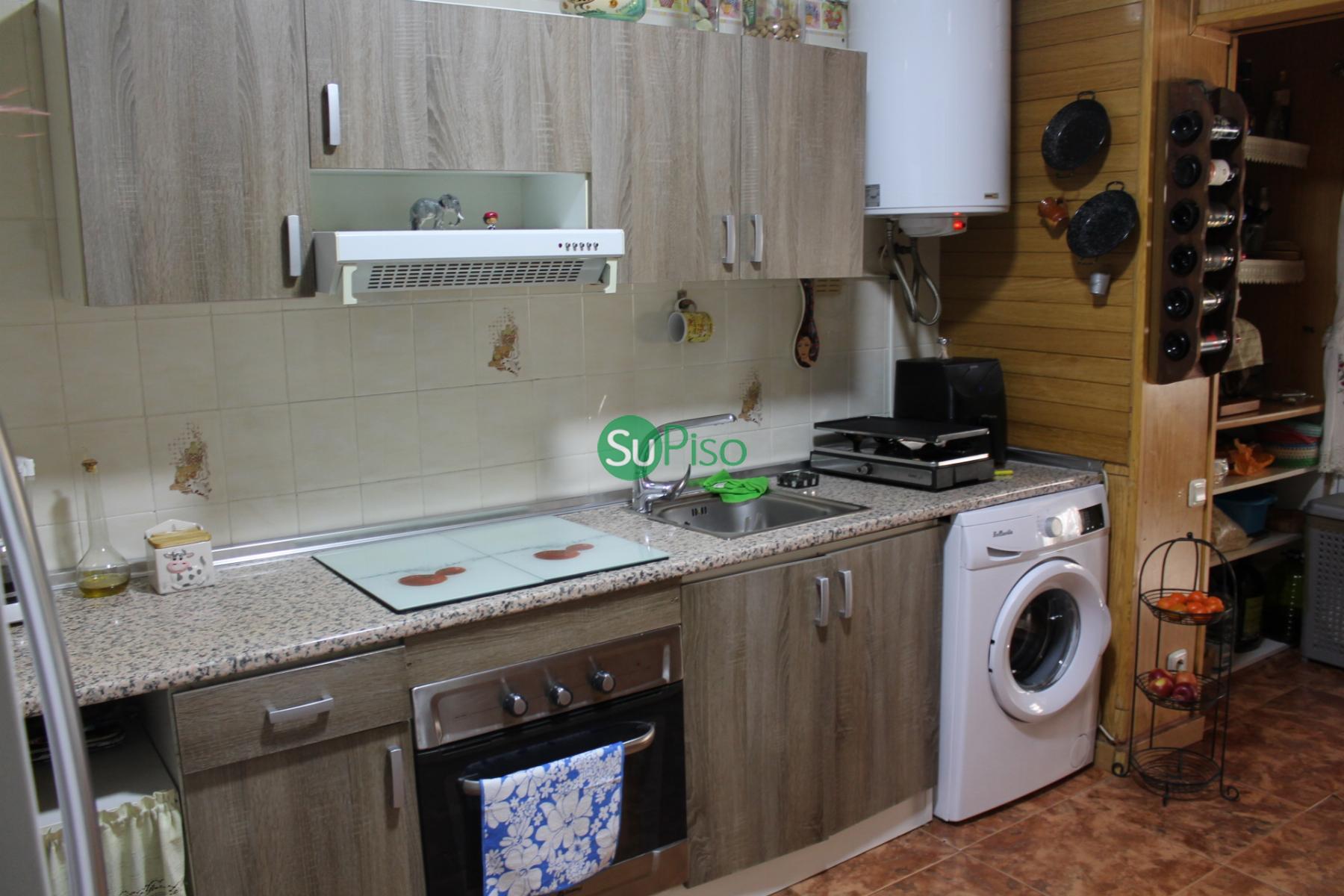 For sale of chalet in Yeles