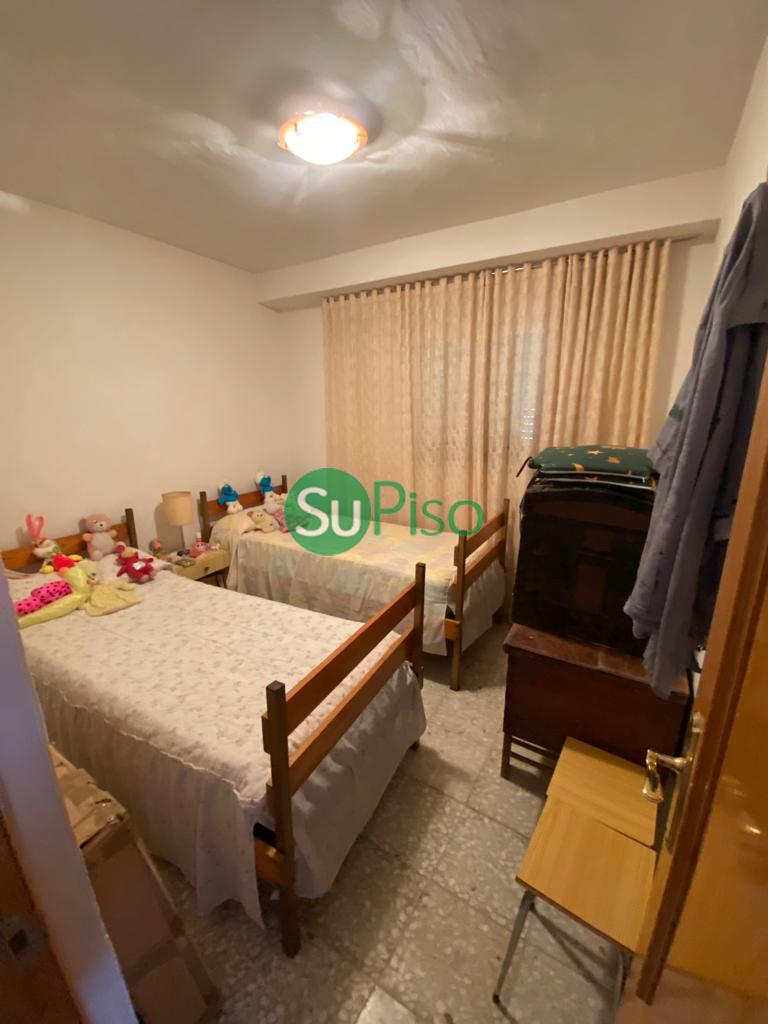 For sale of chalet in Borox
