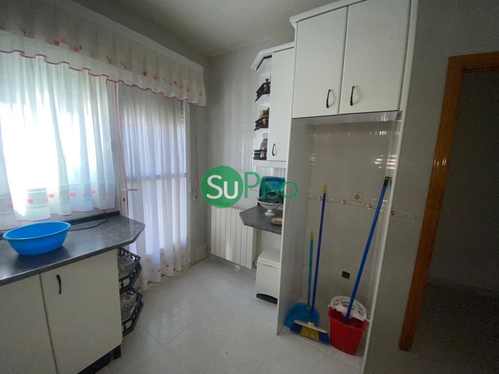 For sale of house in Añover de Tajo