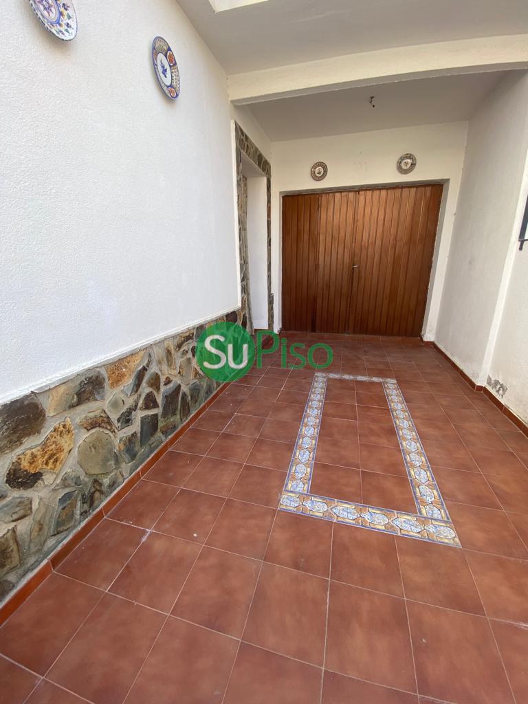 For sale of house in Añover de Tajo