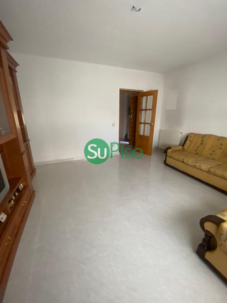 For sale of house in Añover de Tajo
