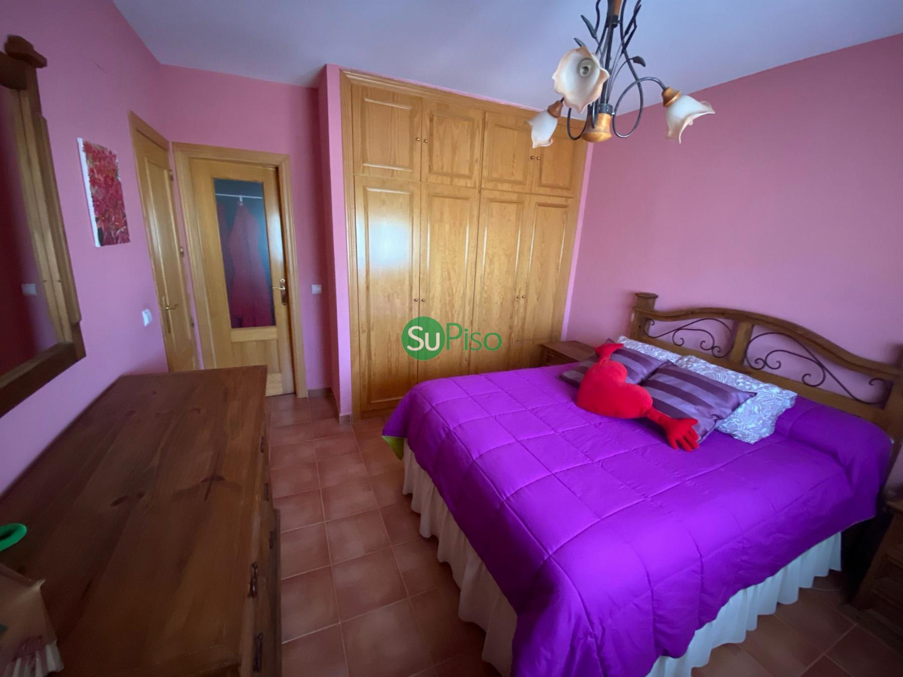 For sale of chalet in Yeles