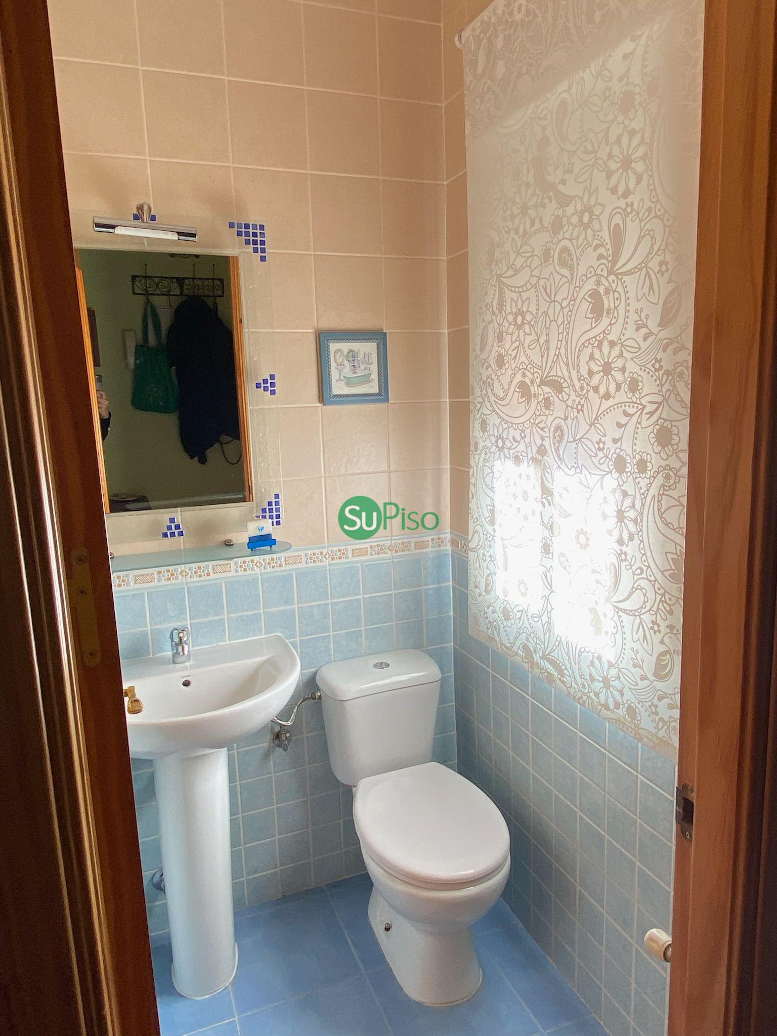 For sale of chalet in Yeles