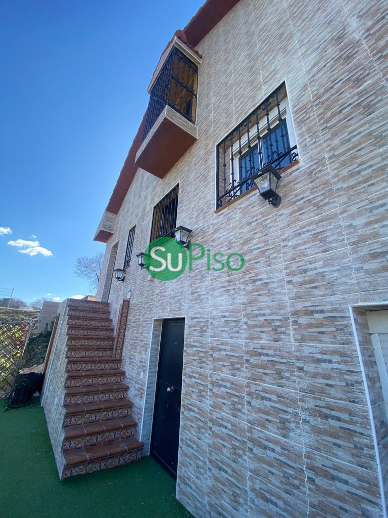 For sale of chalet in Yeles
