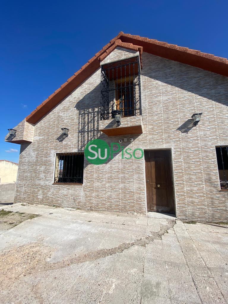 For sale of chalet in Yeles