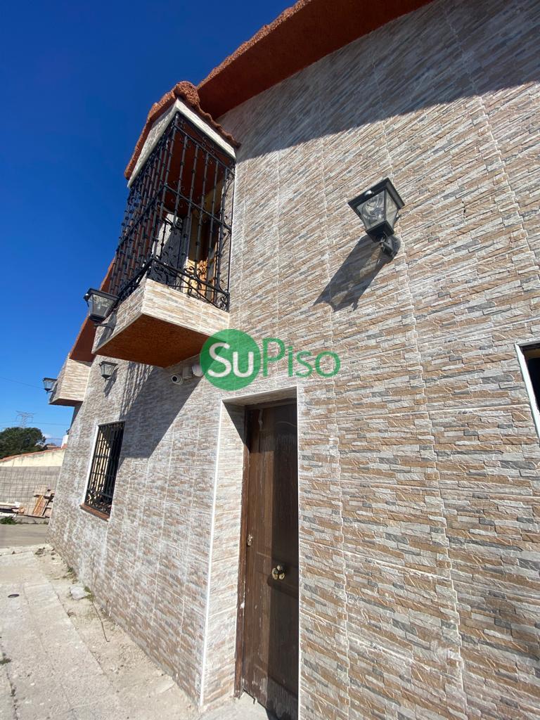 For sale of chalet in Yeles