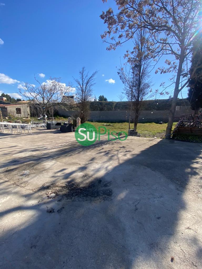 For sale of chalet in Yeles