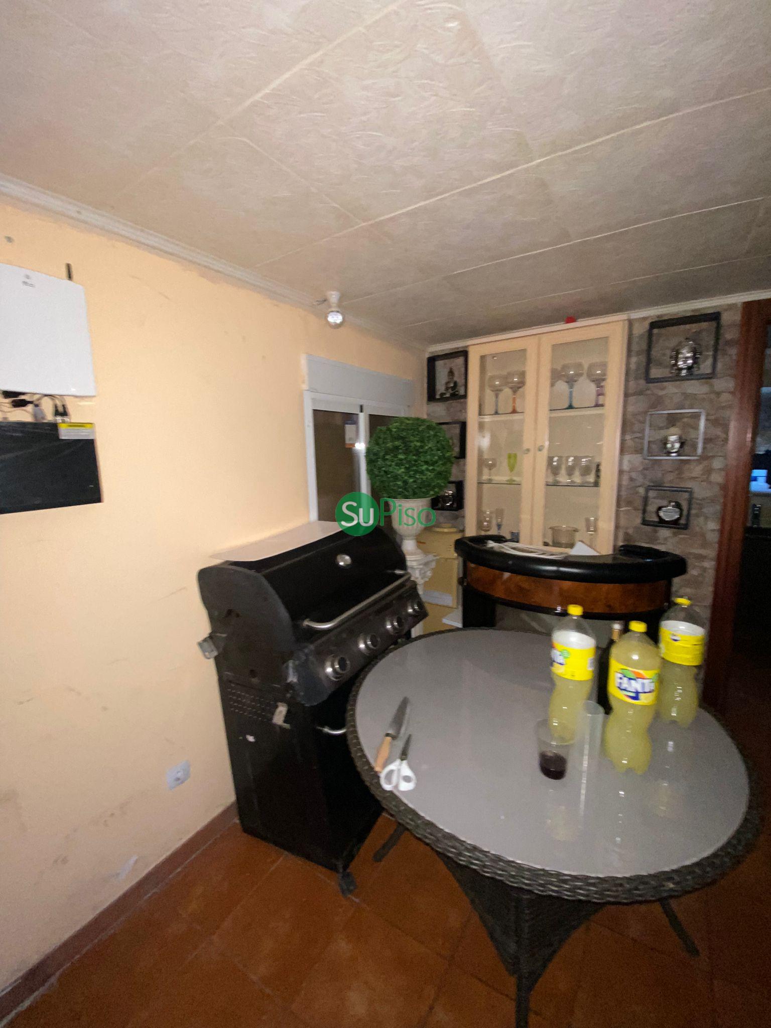 For sale of chalet in Yeles