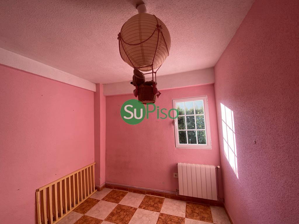 Venta de chalet en Yeles