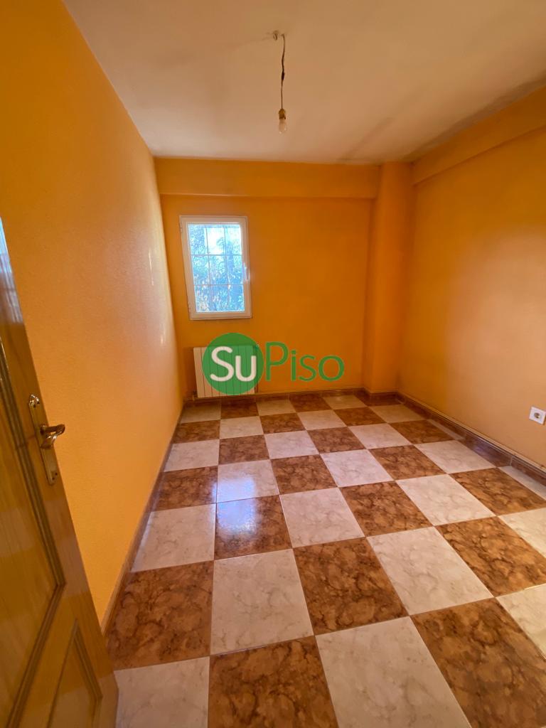 Venta de chalet en Yeles