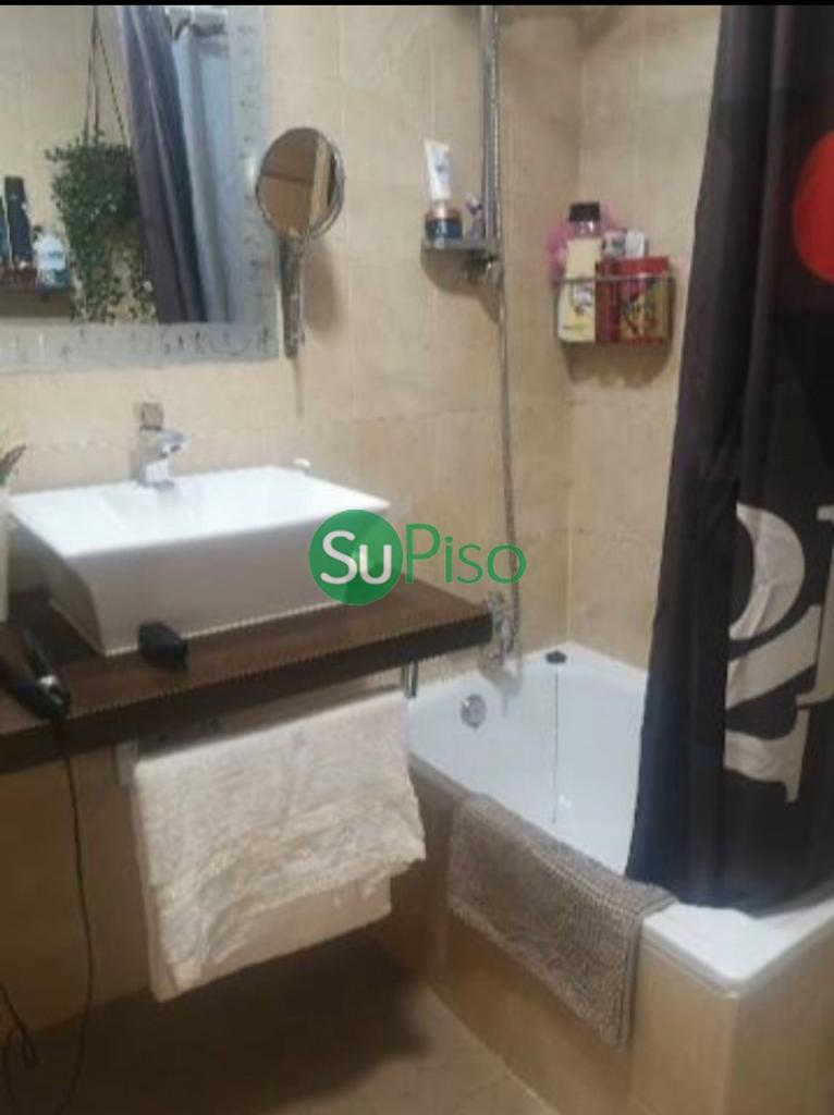 For sale of flat in Illescas