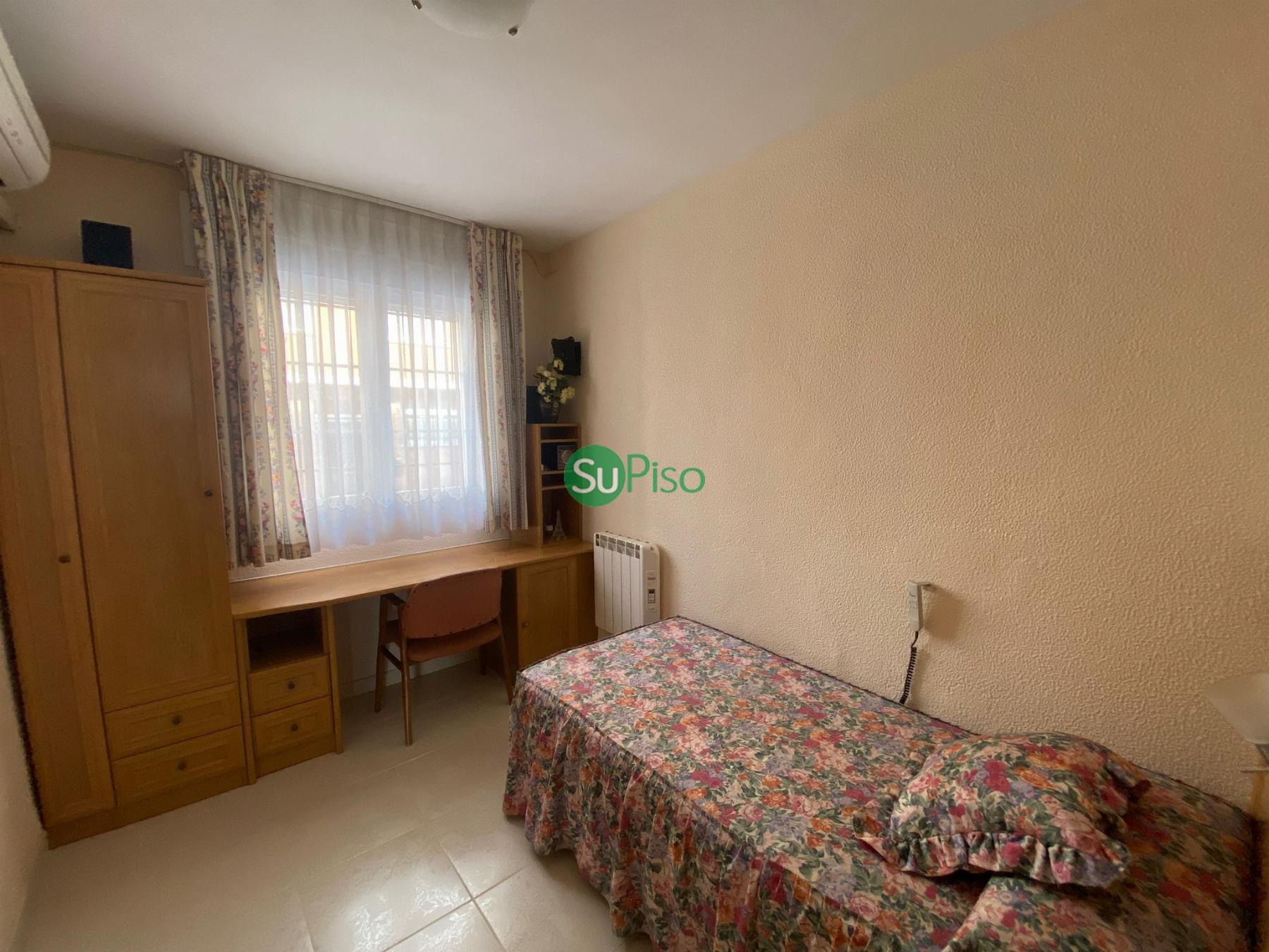For sale of flat in Illescas
