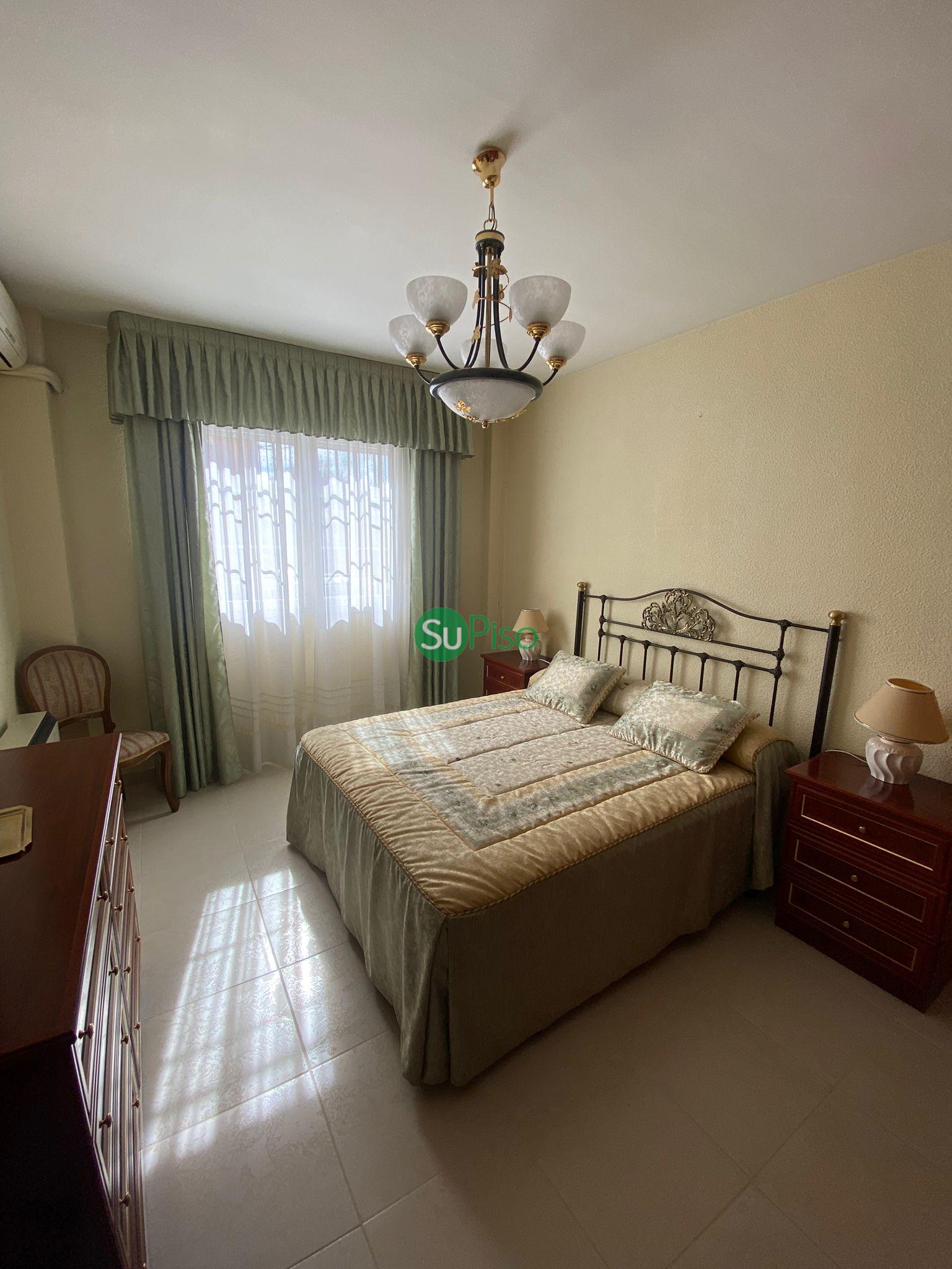 For sale of flat in Illescas
