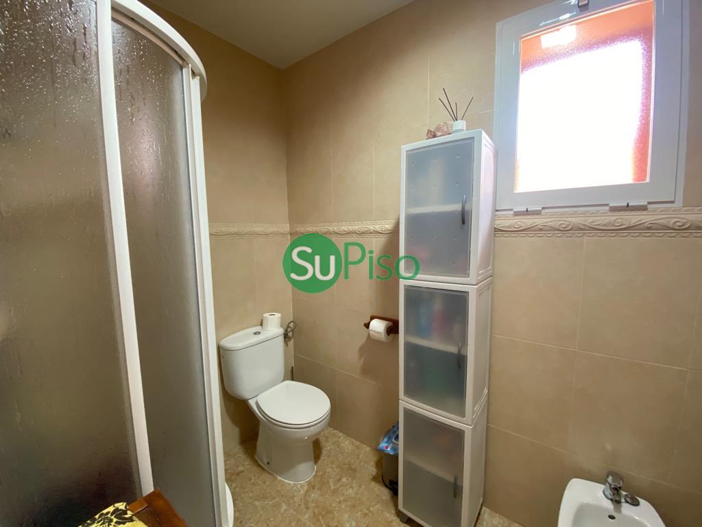 For sale of chalet in Yeles