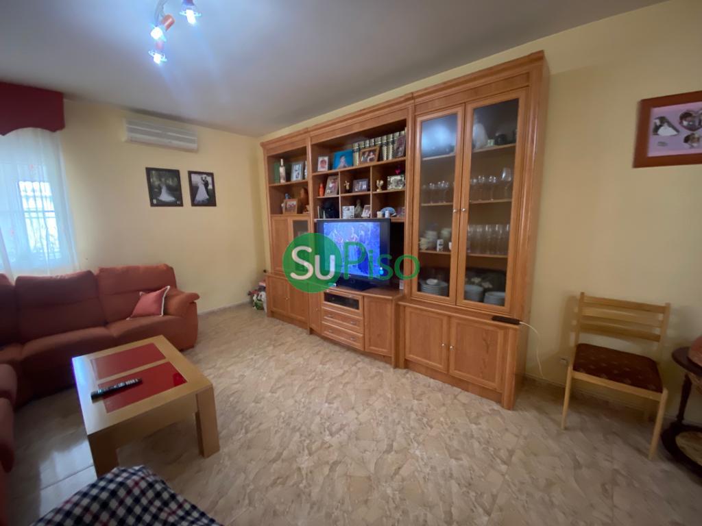 For sale of chalet in Yeles