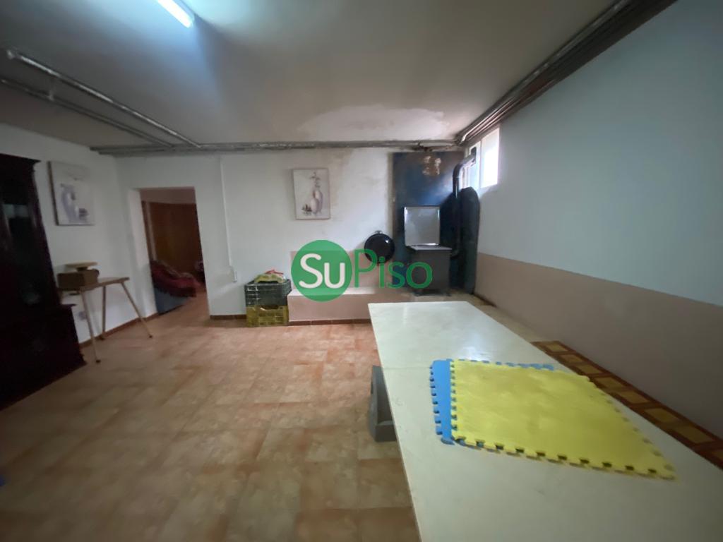 For sale of chalet in Yeles