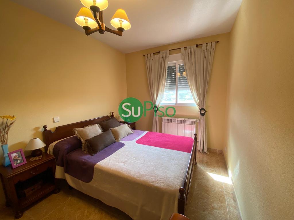 For sale of chalet in Yeles
