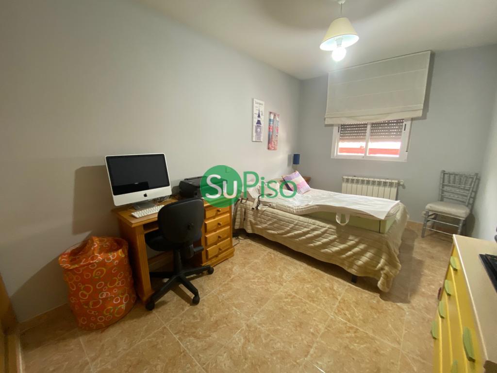 For sale of chalet in Yeles