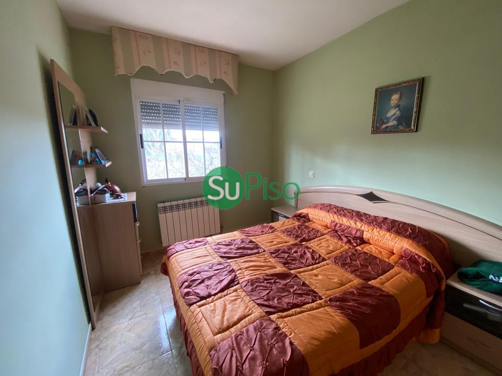 For sale of chalet in Yeles