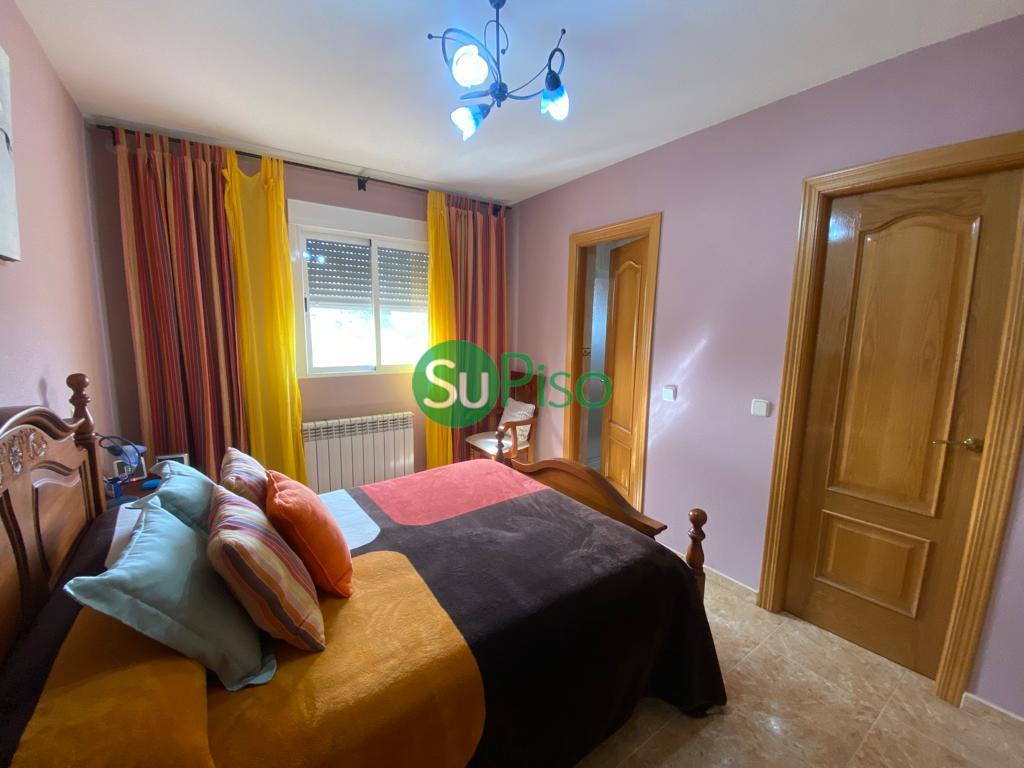 For sale of chalet in Yeles