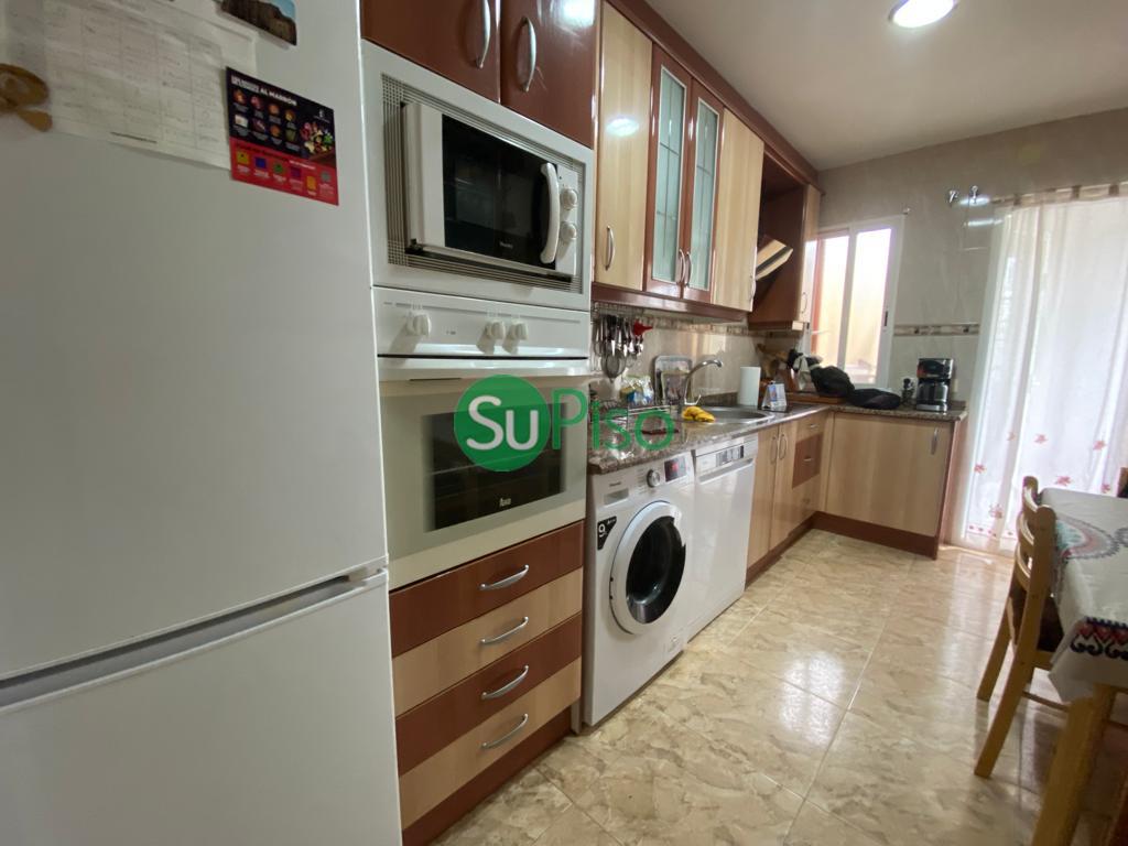 For sale of chalet in Yeles