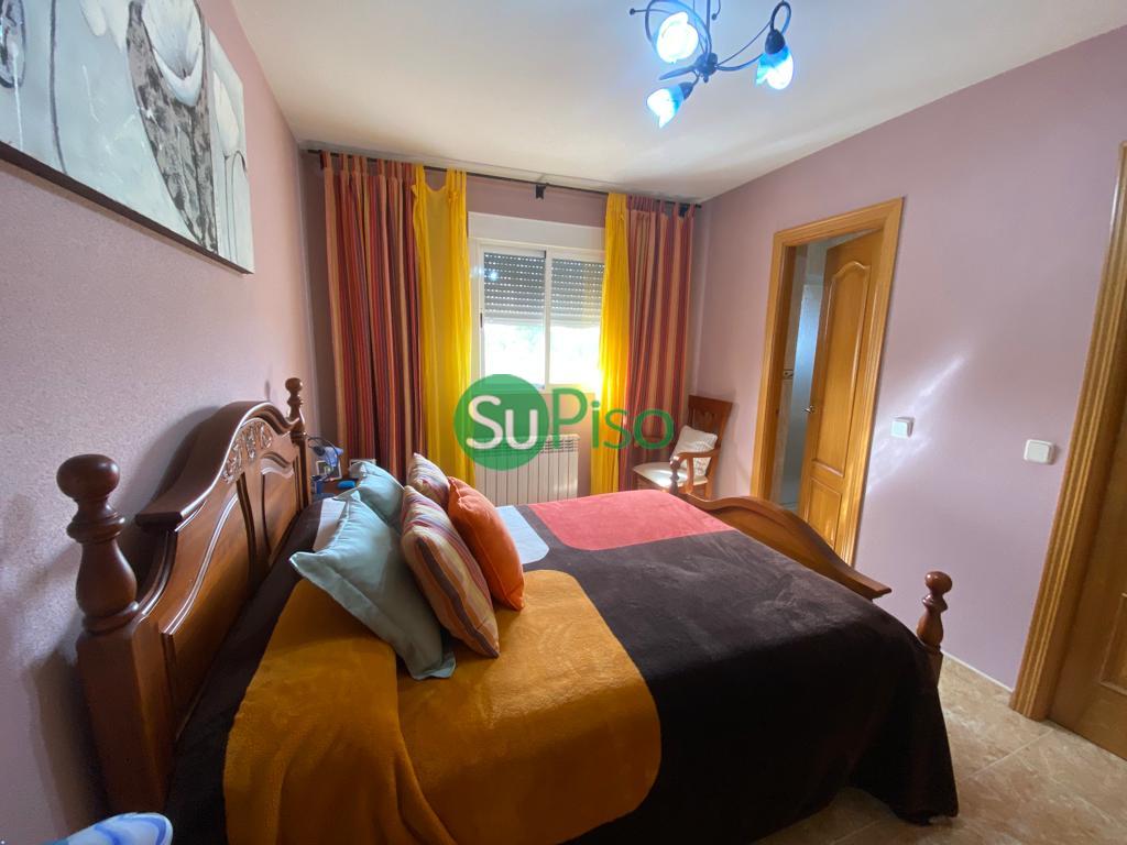 For sale of chalet in Yeles