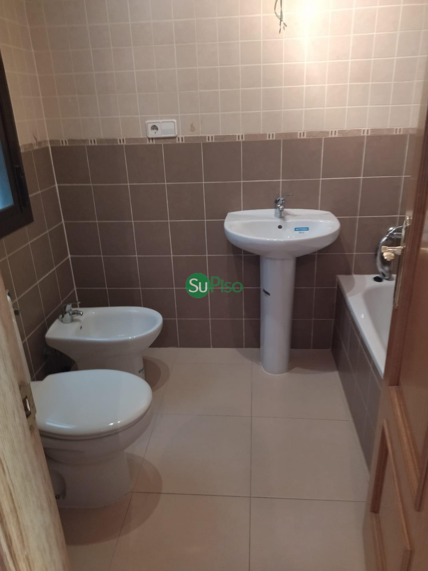For sale of flat in Alameda de la Sagra