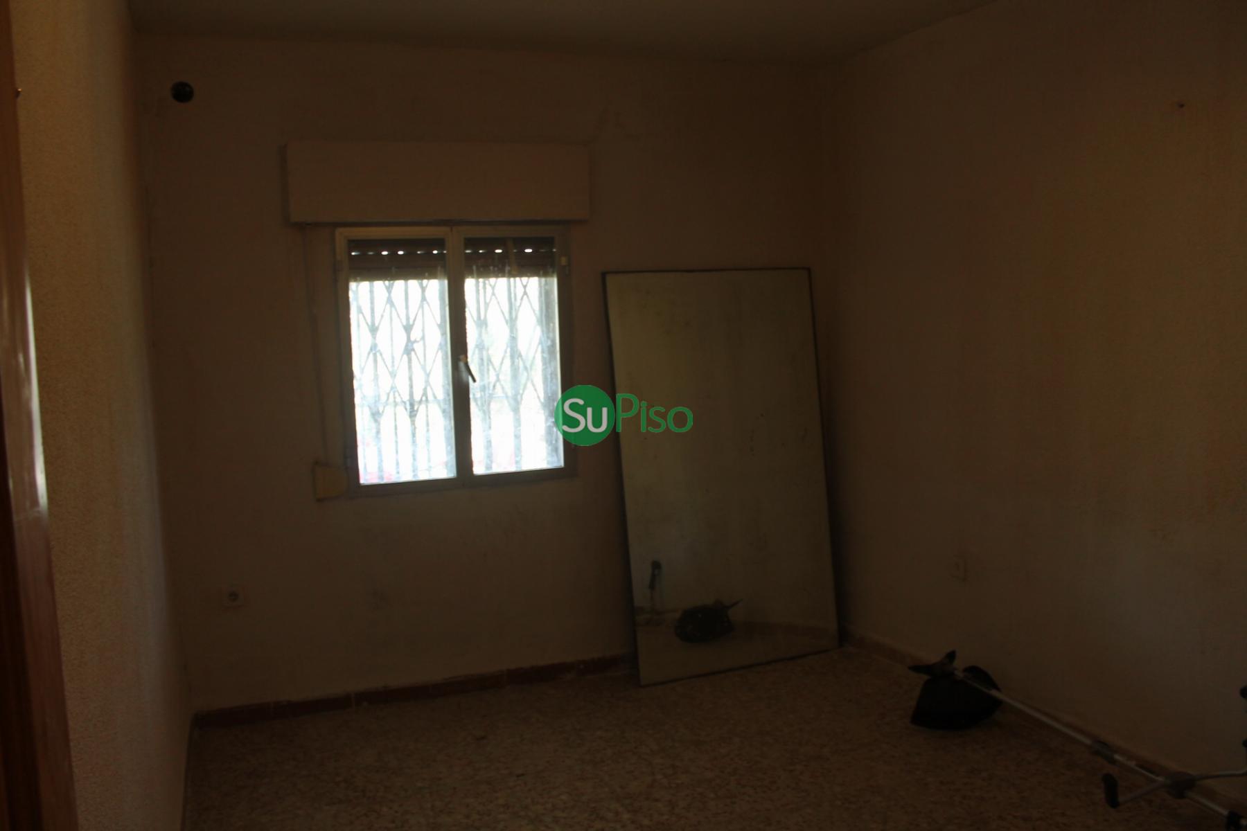 Venta de finca rústica en Yeles