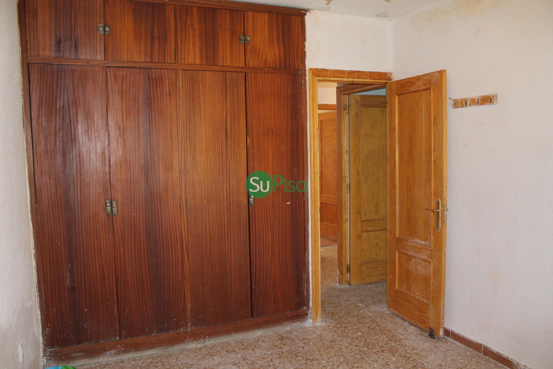 Venta de finca rústica en Yeles
