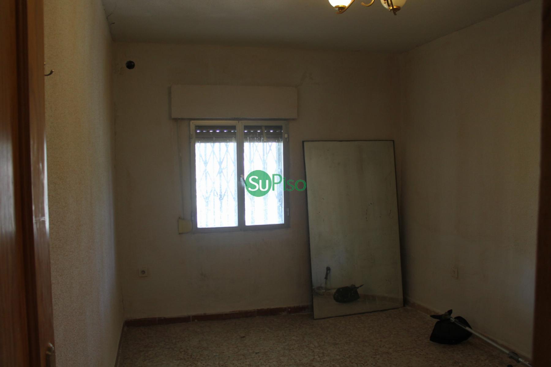 Venta de finca rústica en Yeles