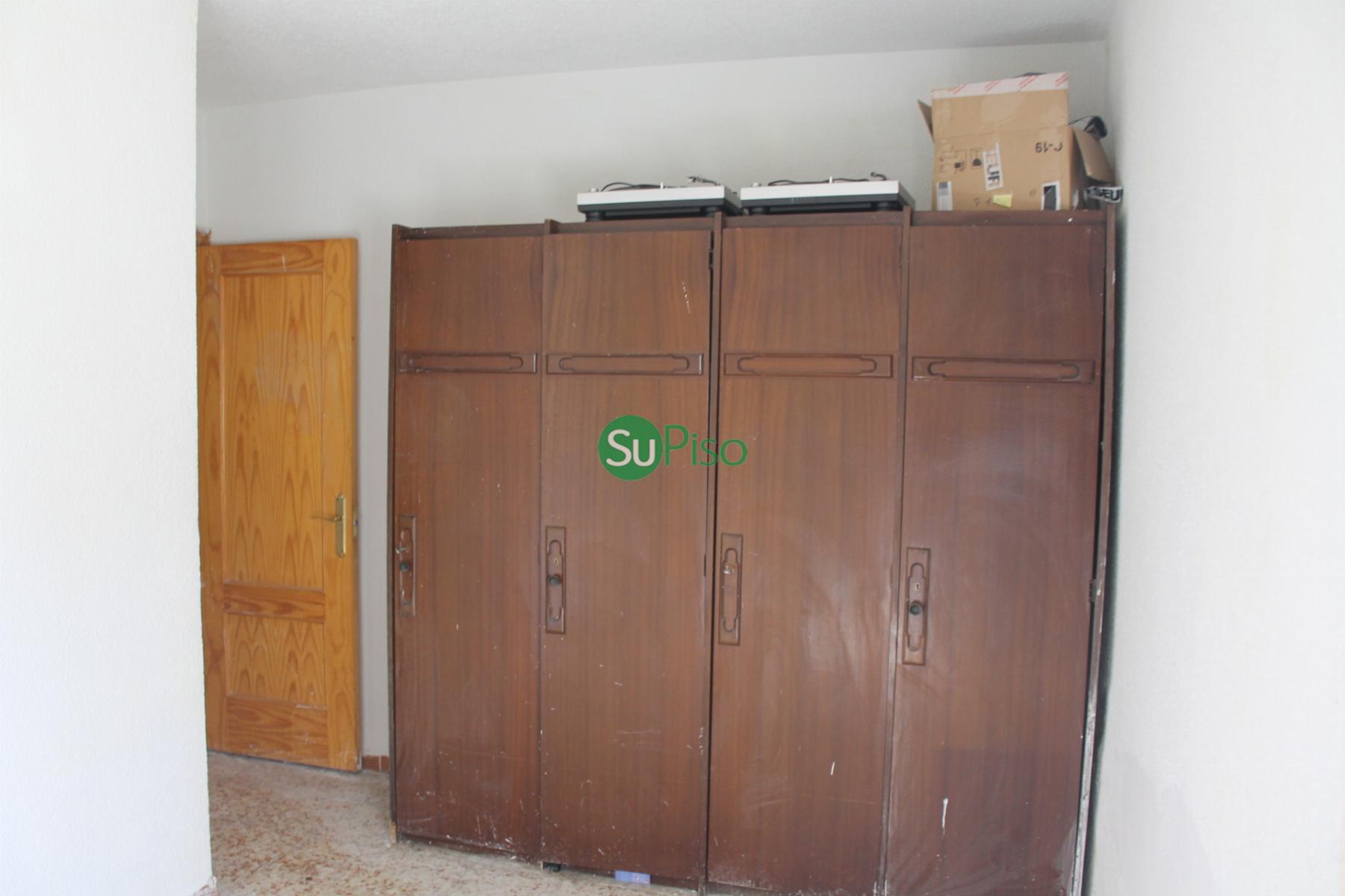 Venta de finca rústica en Yeles