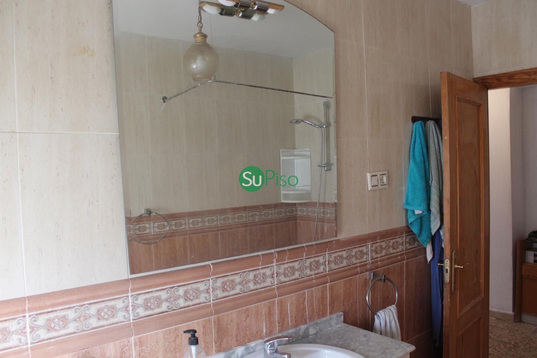 Venta de finca rústica en Yeles