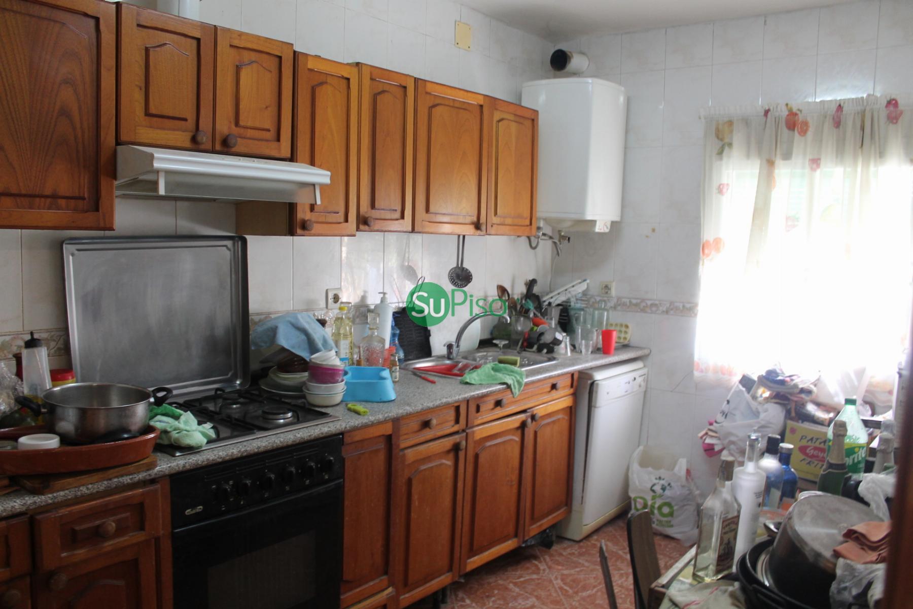 Venta de finca rústica en Yeles