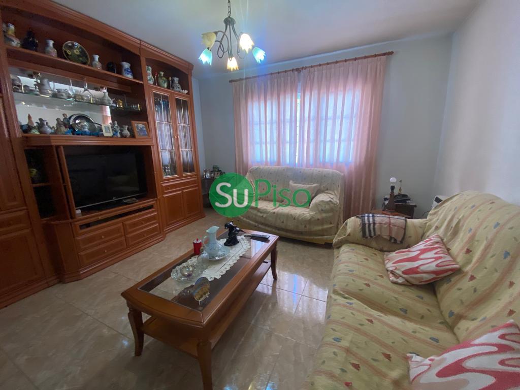 For sale of chalet in Yeles