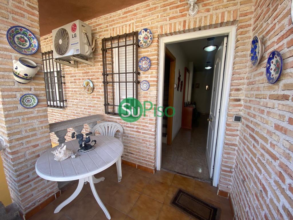 Venta de chalet en Yeles