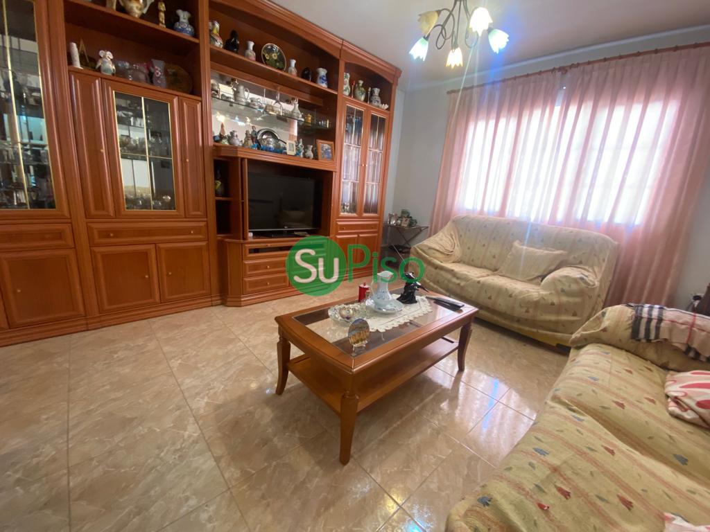 For sale of chalet in Yeles