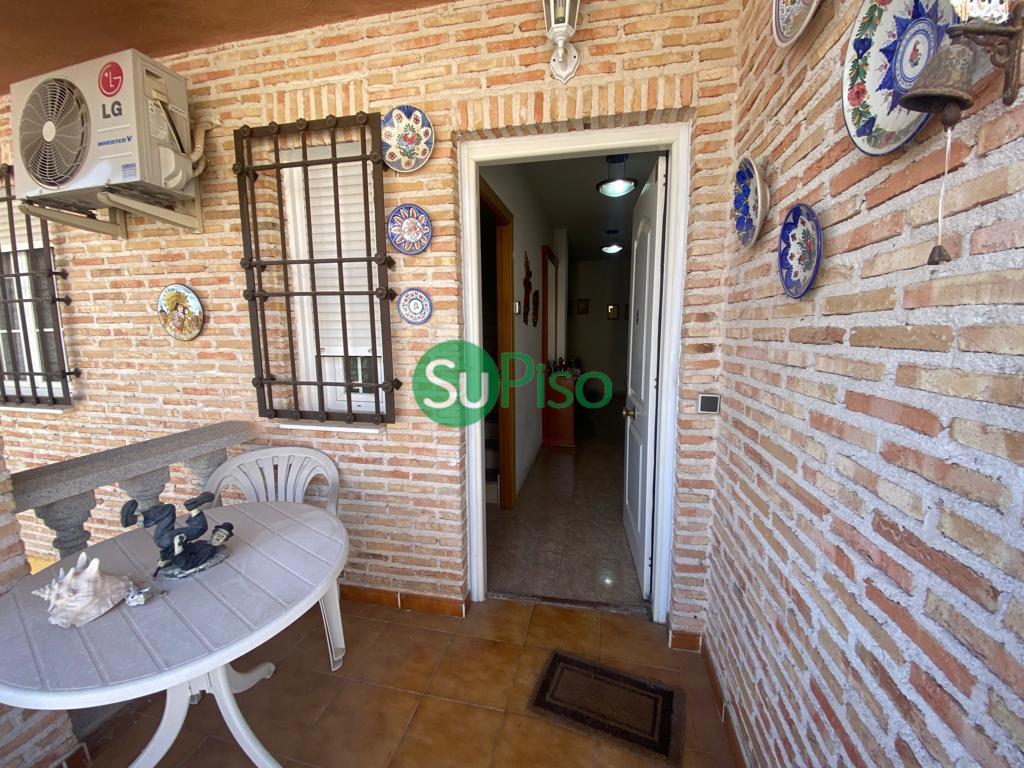 Venta de chalet en Yeles