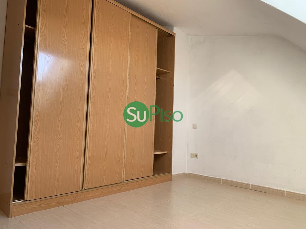 For sale of duplex in Yuncos
