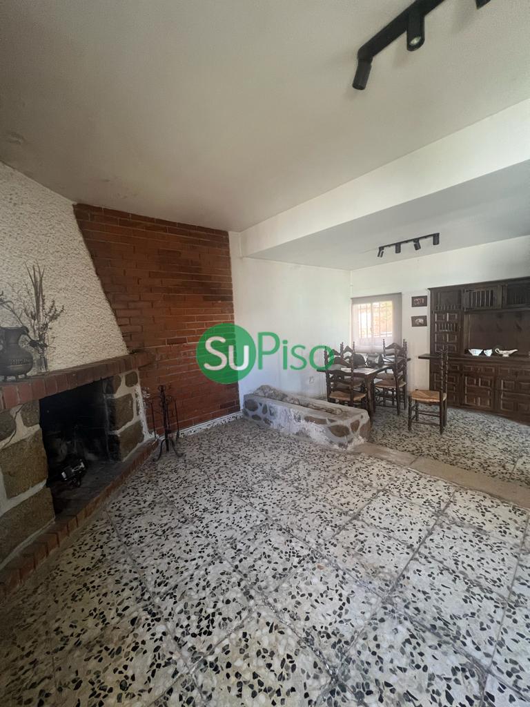 For sale of house in Yeles