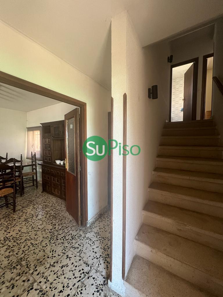 For sale of house in Yeles