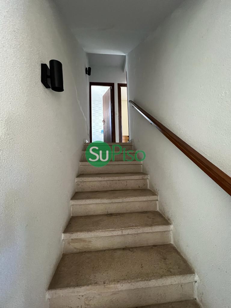 For sale of house in Yeles