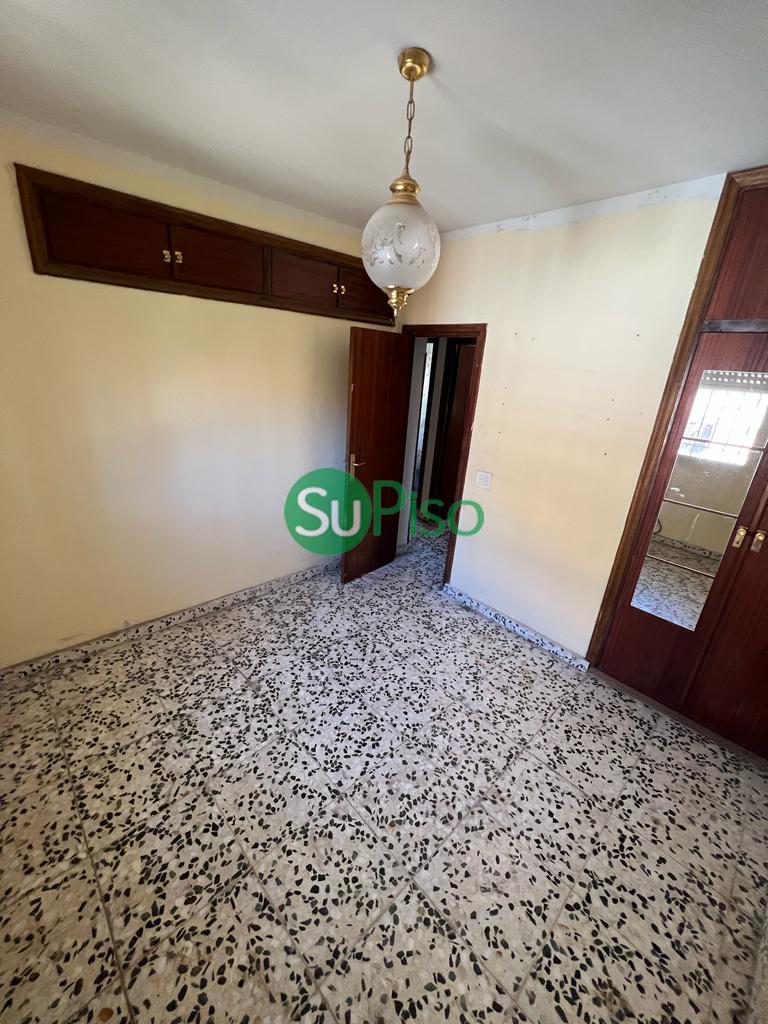 For sale of house in Yeles