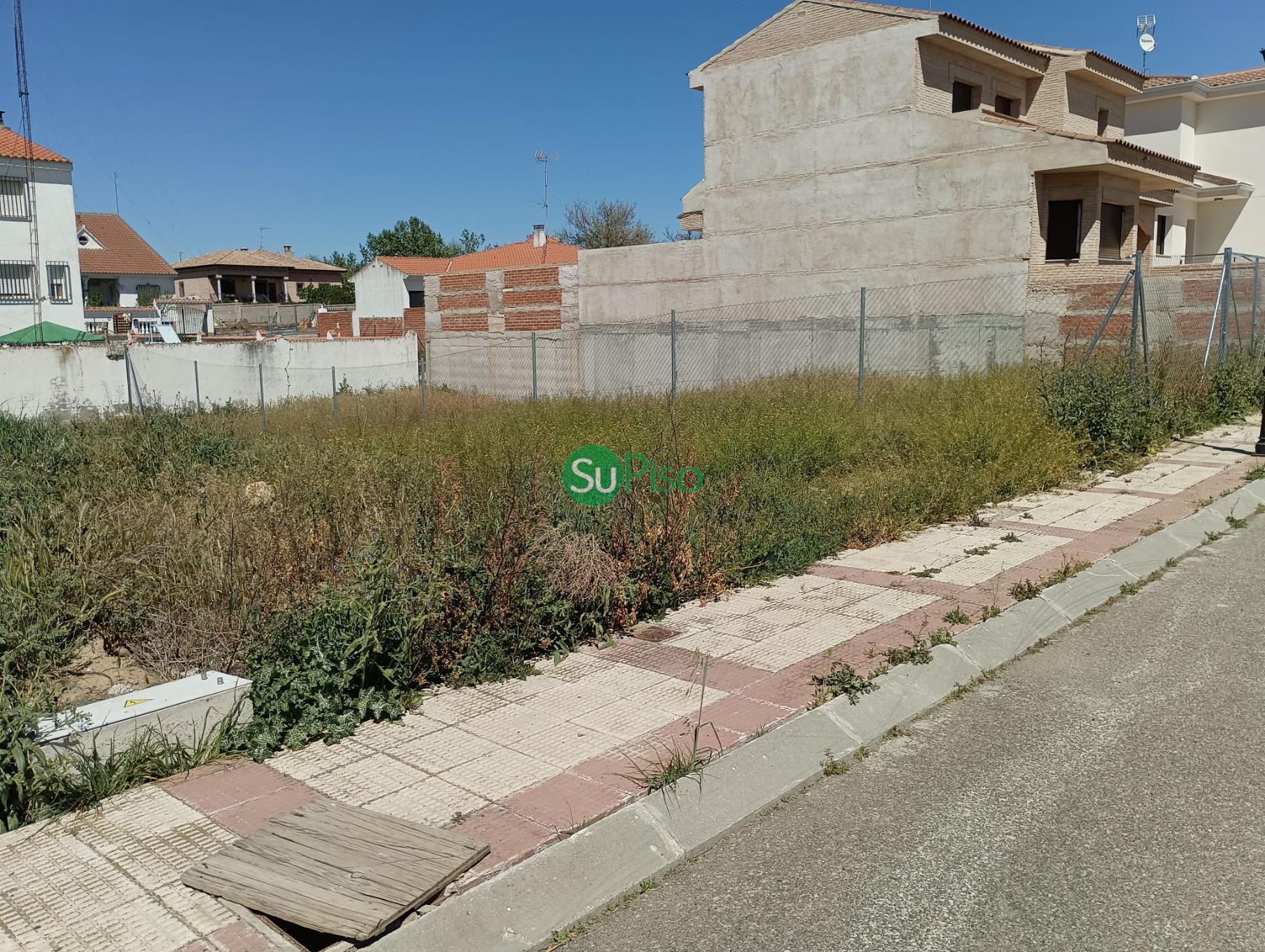 For sale of land in Villaluenga de la Sagra