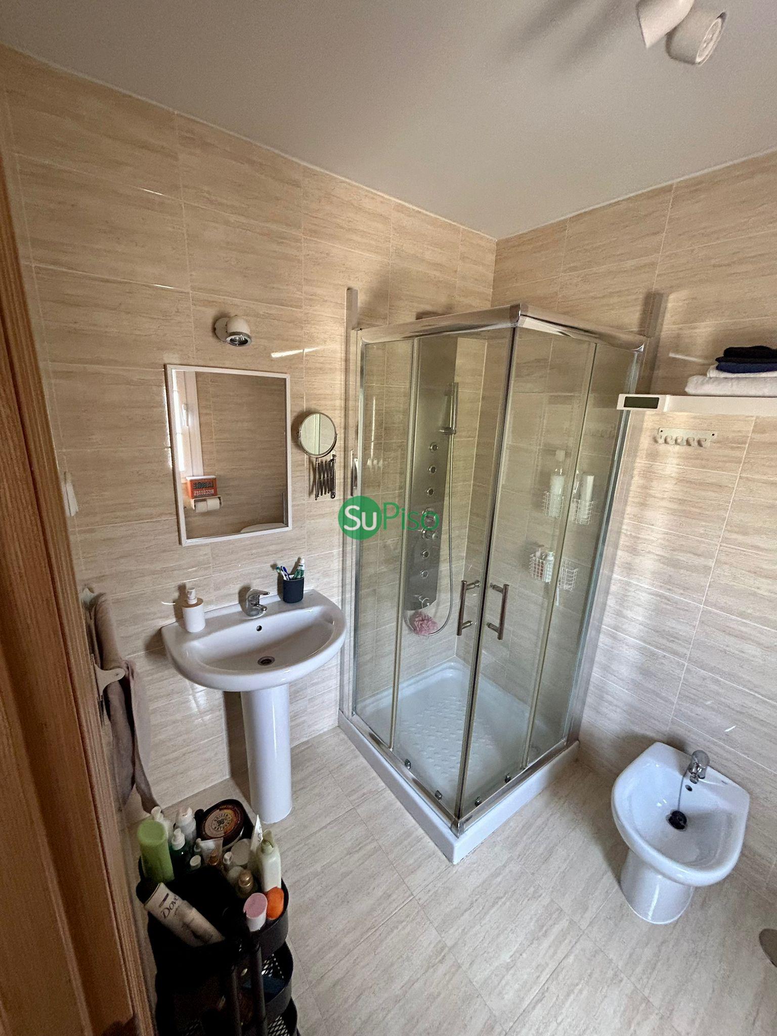 For sale of house in Esquivias