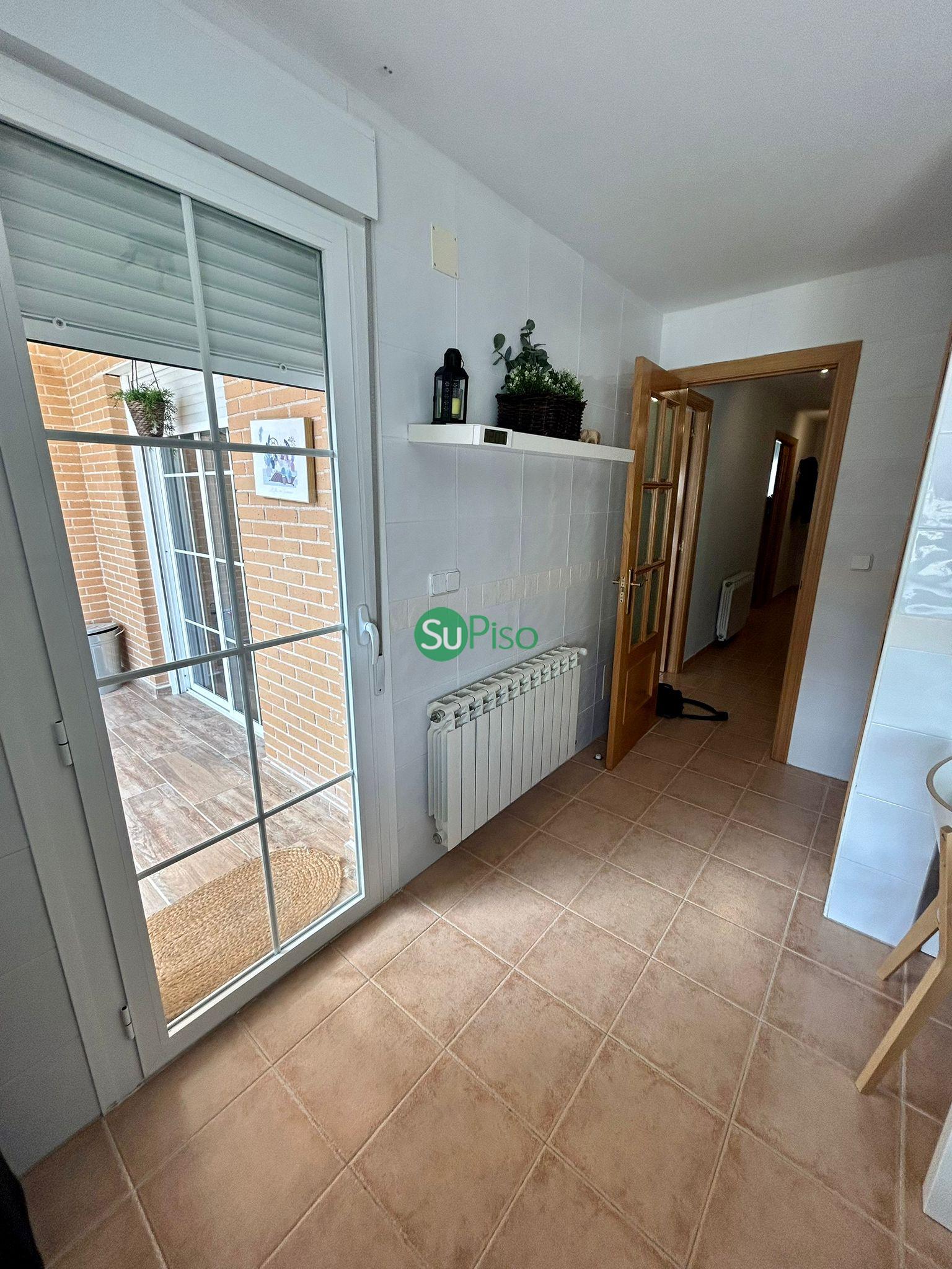 For sale of house in Esquivias