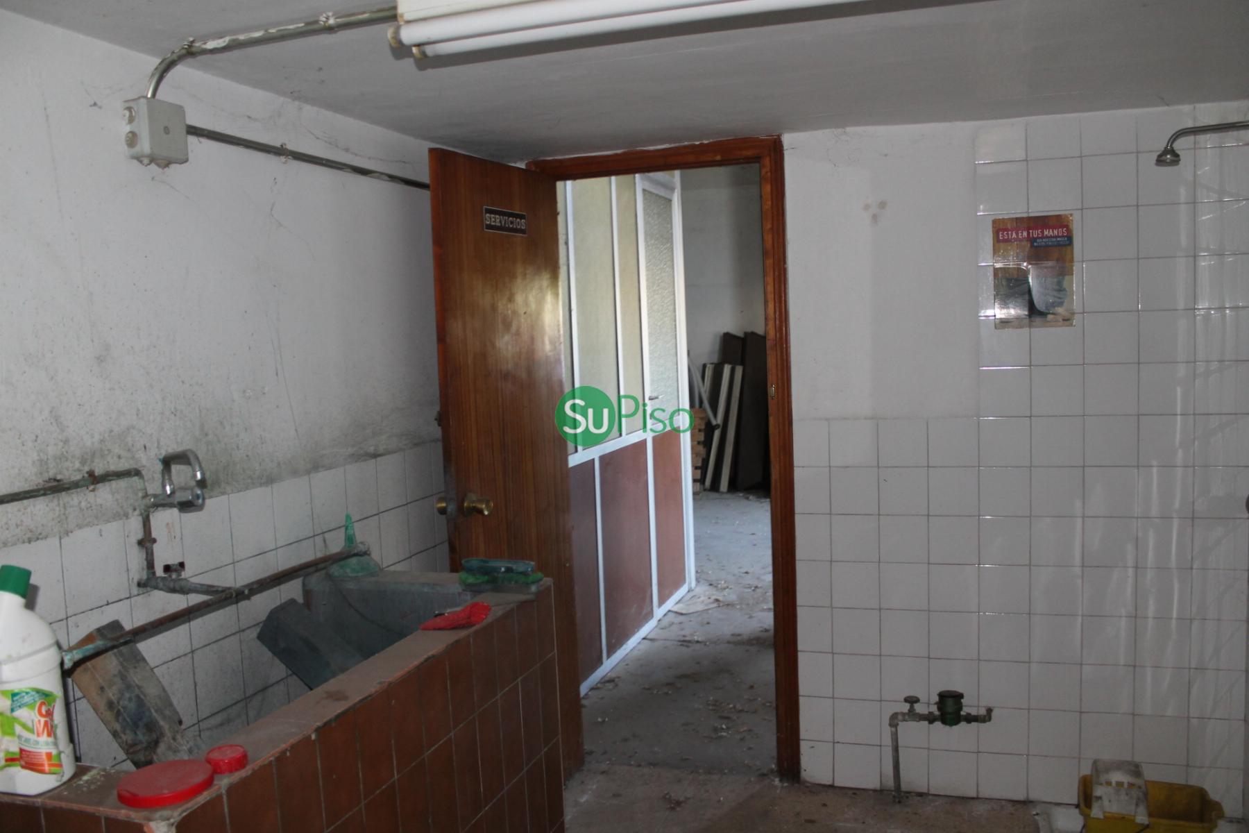 For sale of industrial plant/warehouse in Illescas