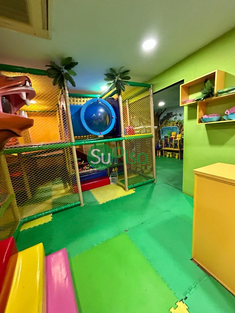 For rent of commercial in Illescas