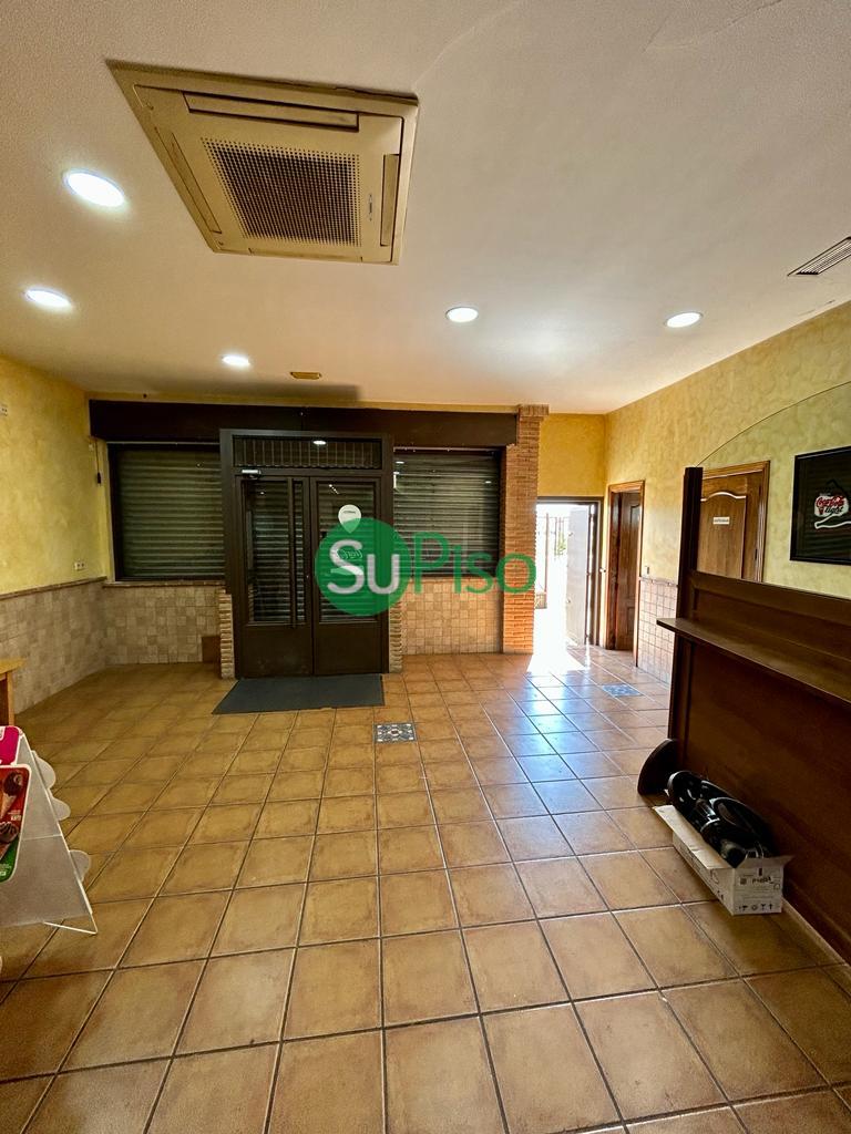For rent of commercial in Illescas