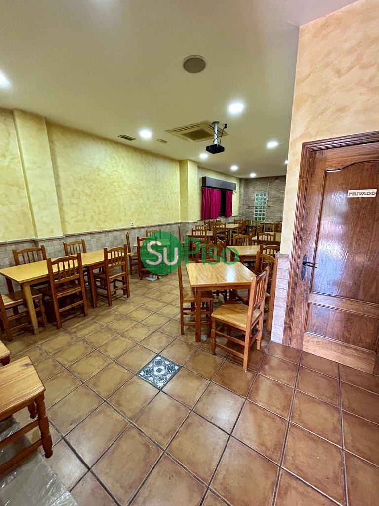 For rent of commercial in Illescas