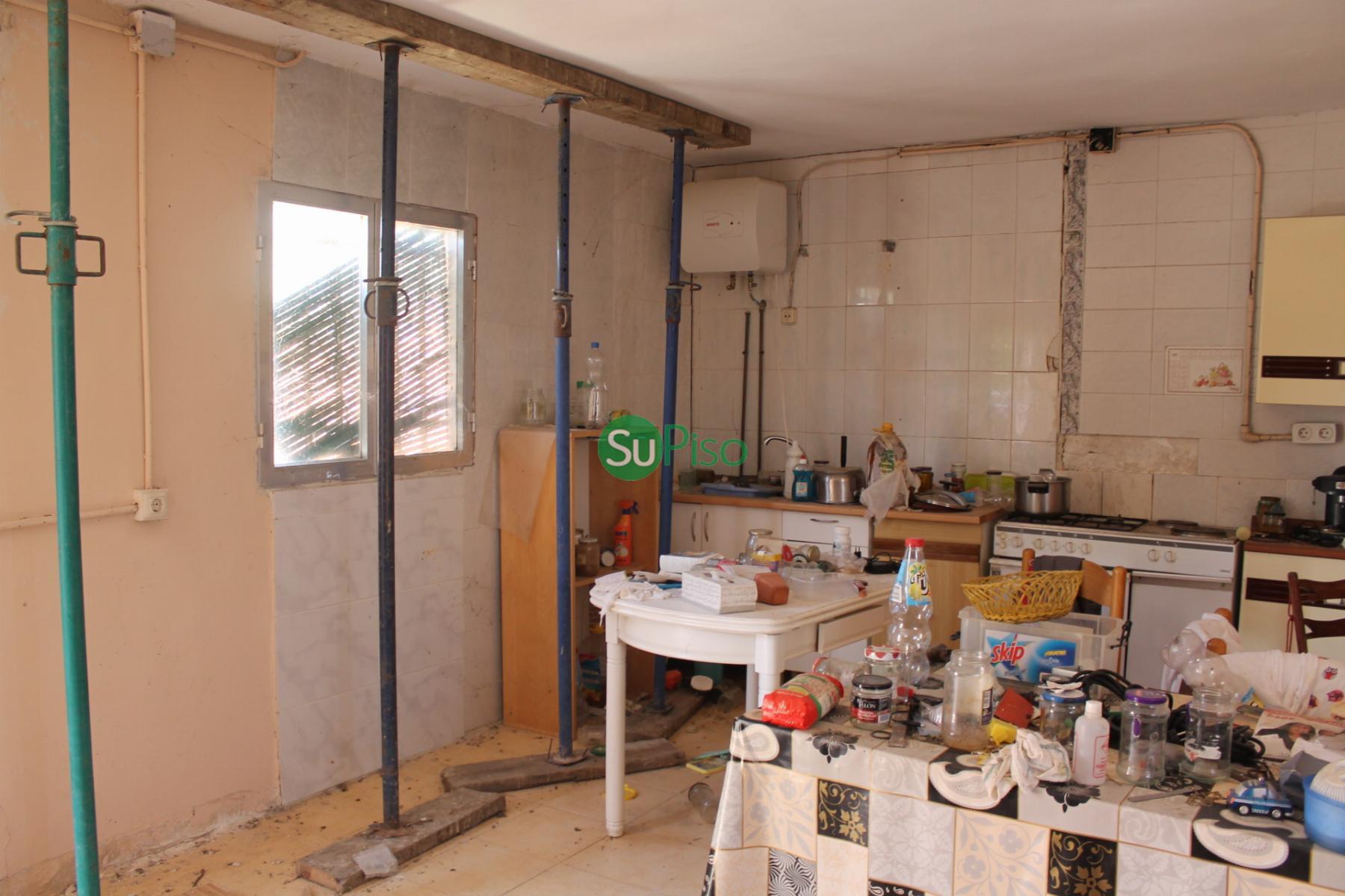 For sale of house in Yeles